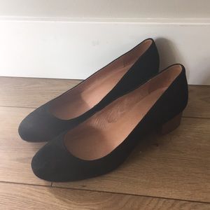 Madewell Black Suede Pumps